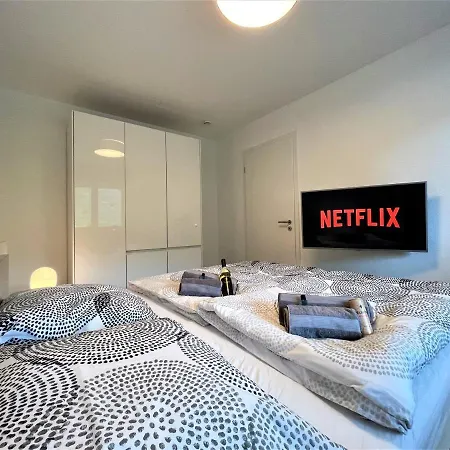 Moselpromenade Villa Moselufer, Panorama & Burg Cochem Blick, Netflix, Balkon Exterior photo